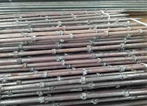 宕昌隧道钢花管